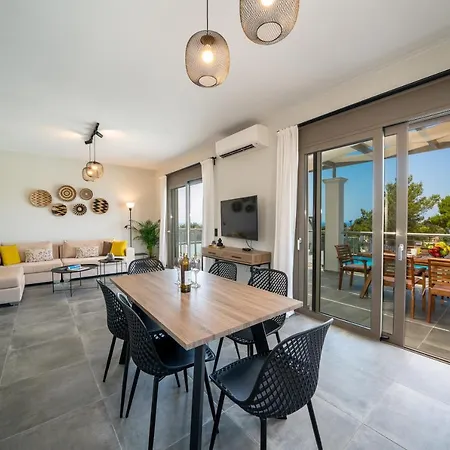 Marianna - Thea - Villa Argostoli (Kefalonia)